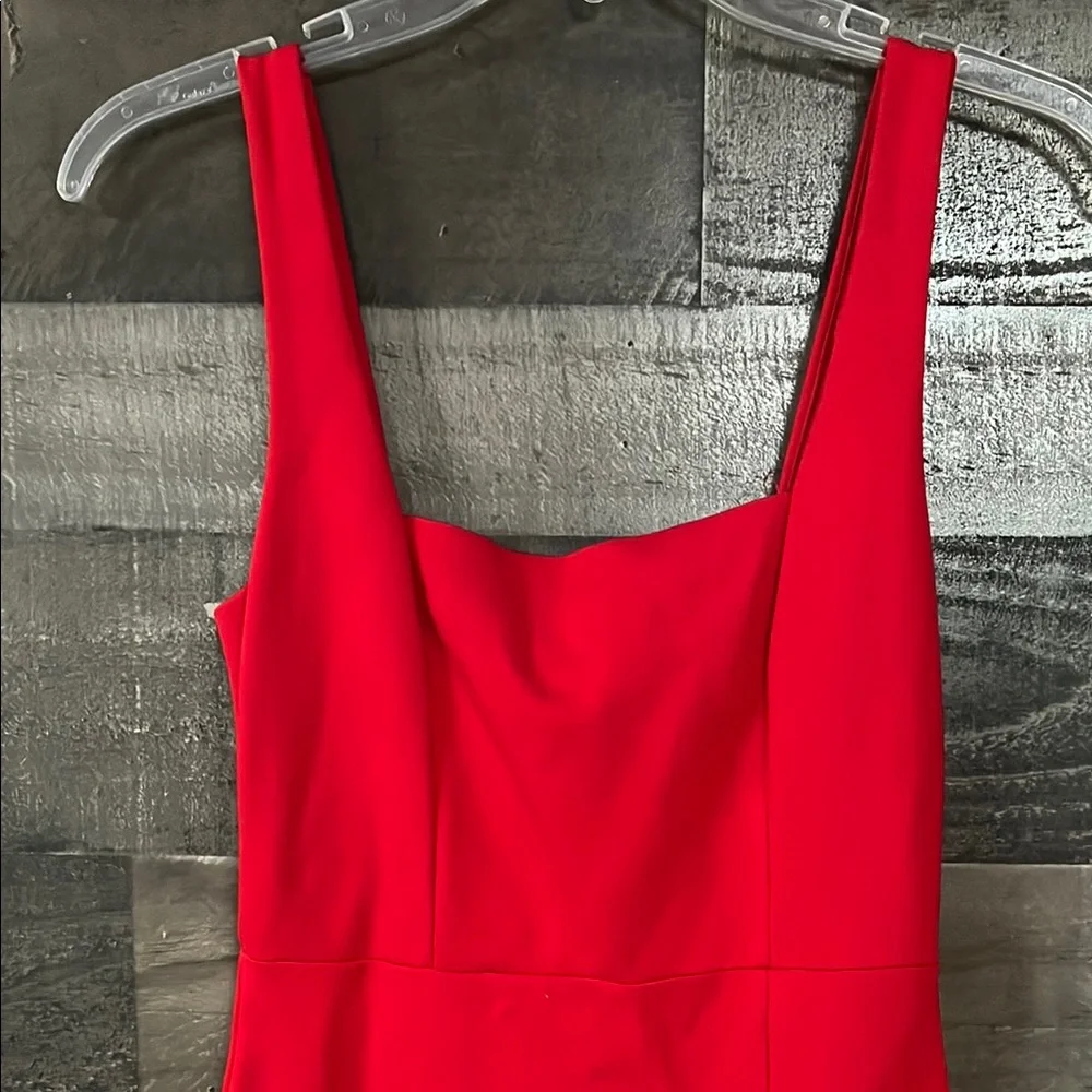 Women’s Lulu's Red Bodycon Midi Dress - Picture 2 of 4